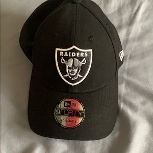 Raiders hat